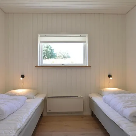 Four-bedroom Holiday In